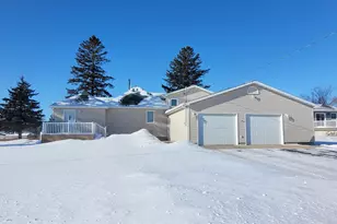 420 Broadway Ave, Detroit Lakes, MN 56501 - Photo 1