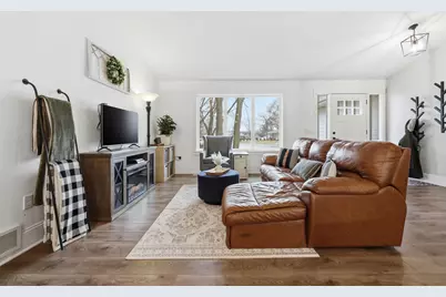 160 Powell Circle N, Big Lake, MN 55309 - Photo 6