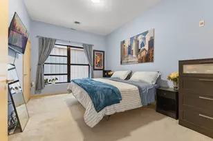 270 4th St E, Saint Paul, MN 55101 - Photo 12