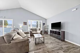 1910 Buffalo Run Rd, Buffalo, MN 55313 - Photo 2