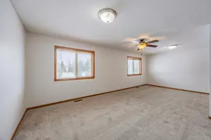 10751 Knollwood Ln, Woodbury, MN 55129 - Photo 18