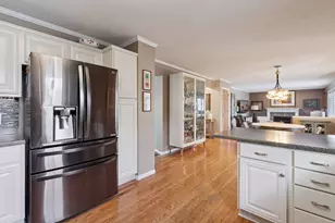 6081 N Ridge Dr, Savage, MN 55378 - Photo 16