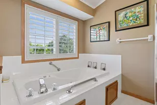 6081 N Ridge Dr, Savage, MN 55378 - Photo 20