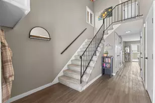 935 Monterey Ct N, Shoreview, MN 55126 - Photo 4