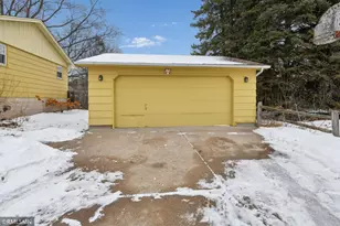 3062 Woodlark Ln, Eagan, MN 55121 - Photo 2