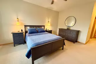 2201 Village Ln, Bloomington, MN 55431 - Photo 4