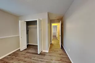 1525 Independence Ave N, Golden Valley, MN 55427 - Photo 10