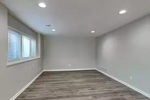 1525 Independence Ave N, Golden Valley, MN 55427 - Photo 16