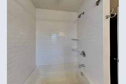 1525 Independence Avenue N, Golden Valley, MN 55427 - Photo 8