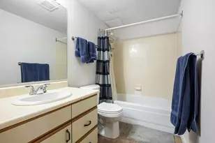 78 10th St E, Saint Paul, MN 55101 - Photo 12