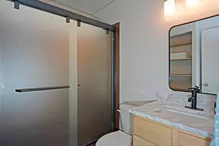 66 9th St E, Saint Paul, MN 55101 - Photo 24