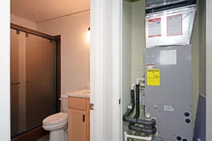 66 9th St E, Saint Paul, MN 55101 - Photo 22