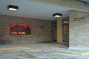 66 9th St E, Saint Paul, MN 55101 - Photo 4