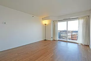 66 9th St E, Saint Paul, MN 55101 - Photo 26