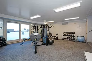 66 9th St E, Saint Paul, MN 55101 - Photo 48