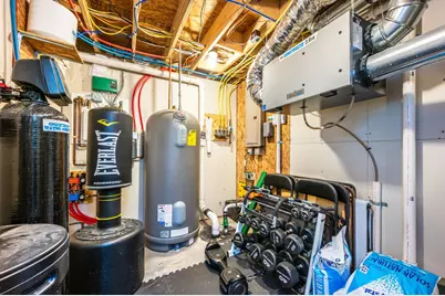 219 E 9th Street, Blue Earth, MN 56013 - Photo 34