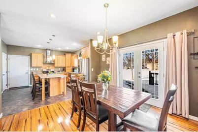 219 E 9th Street, Blue Earth, MN 56013 - Photo 8