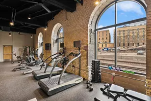 404 Washington Ave N, Minneapolis, MN 55401 - Photo 16