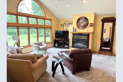 14158 185th Avenue NE, Thief River Falls, MN 56701 - Photo 12