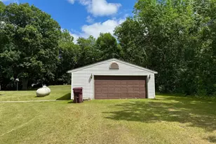 14158 185th Ave NE, Thief River Falls, MN 56701 - Photo 4