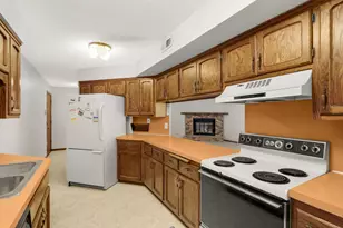 4185 Hilltop Point, Eagan, MN 55123 - Photo 14