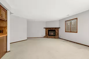 4185 Hilltop Point, Eagan, MN 55123 - Photo 6