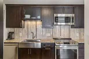 3145 Dean Ct, Minneapolis, MN 55416 - Photo 6