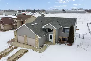 818 Cologne Ln, Waverly, MN 55390 - Photo 30