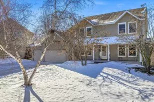 13659 Flair Ct, Apple Valley, MN 55124 - Photo 2
