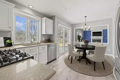 16346 Greenbriar Court, Lakeville, MN 55044 - Photo 12