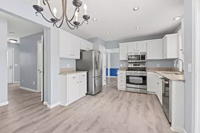 16346 Greenbriar Court, Lakeville, MN 55044 - Photo 10