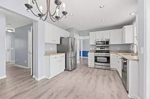 16346 Greenbriar Ct, Lakeville, MN 55044 - Photo 10