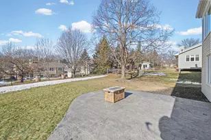 16346 Greenbriar Ct, Lakeville, MN 55044 - Photo 42