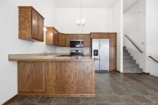 6204 56th Ave S, Fargo, ND 58104 - Photo 8