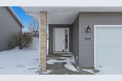 6204 56th Avenue S, Fargo, ND 58104 - Photo 2
