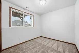 6204 56th Ave S, Fargo, ND 58104 - Photo 20