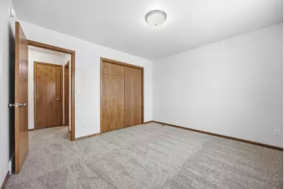 6204 56th Avenue S, Fargo, ND 58104 - Photo 16