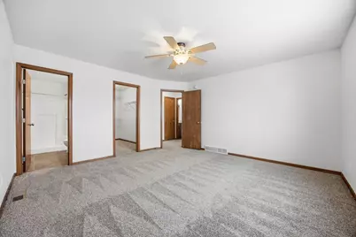 6204 56th Avenue S, Fargo, ND 58104 - Photo 12