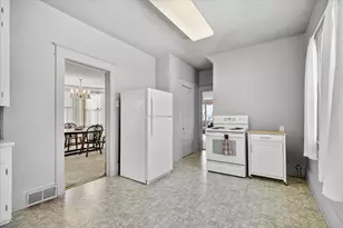 827 Lafond Ave, Saint Paul, MN 55104 - Photo 20