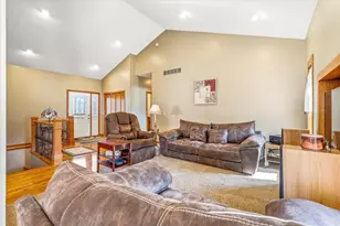4945 382nd Dr, North Branch, MN 55056 - Photo 6