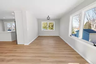 13952 Rice Lake Cir, Maple Grove, MN 55369 - Photo 8