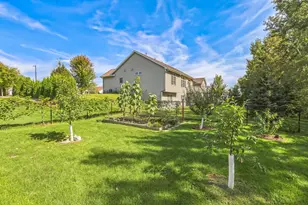 6509 Tessman Ln N, Brooklyn Park, MN 55445 - Photo 6