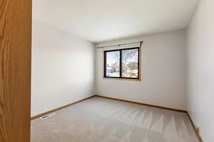 5998 Fernwood St, Shoreview, MN 55126 - Photo 18