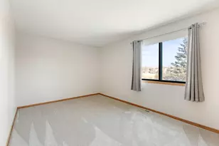 5998 Fernwood St, Shoreview, MN 55126 - Photo 20