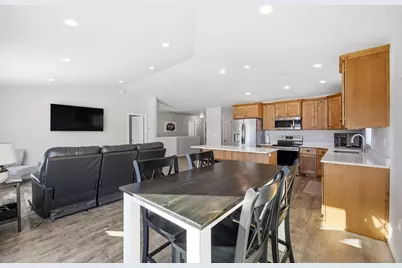 3724 49th Street S, Fargo, ND 58104 - Photo 18