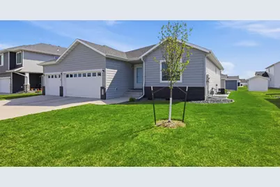 3724 49th Street S, Fargo, ND 58104 - Photo 2