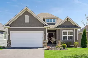 4520 Zircon Ln N, Plymouth, MN 55446 - Photo 2