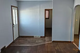 384 5th St SW, Wells, MN 56097 - Photo 16