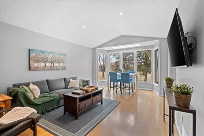 7496 Berkshire Way, Maple Grove, MN 55311 - Photo 6