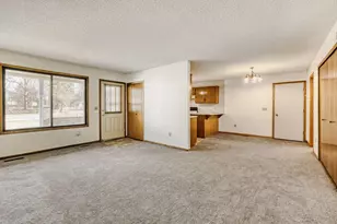 3985 Parkridge Dr, White Bear Lake, MN 55110 - Photo 4